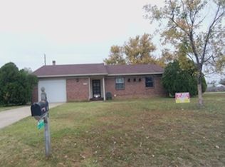 6540 Grist Mill Rd, Fayetteville, NC 28314