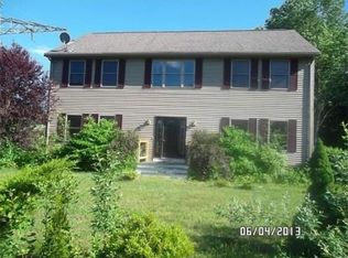 1286 Old Pleasant St, Bridgewater, MA 02324