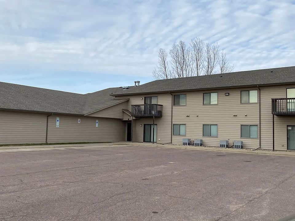 1st image of 3219 S Sycamore Ave APT 205