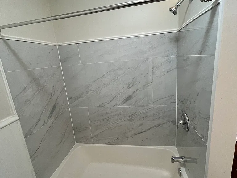 526 Park Ave #2 — Photo 9