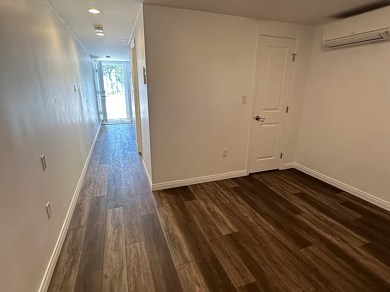 1966 Carmen Ave #5 — Photo 12