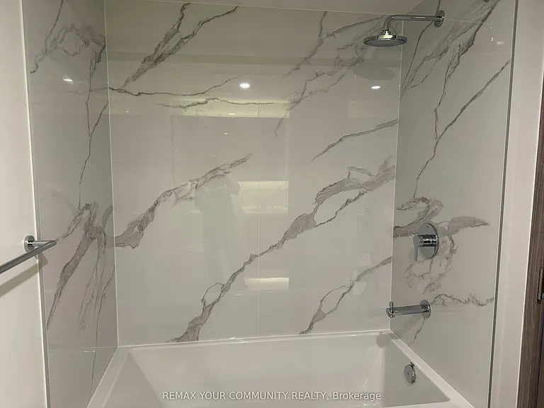 3 Concord Cityplace Way #4008 — Photo 7
