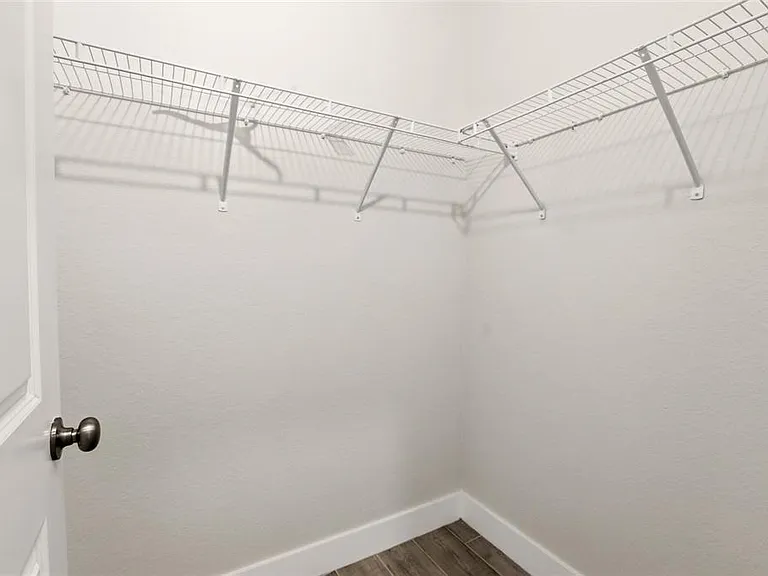 870 Columbia St — Photo 39