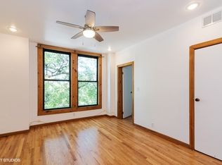 1811 N Winchester Ave #2, Chicago, IL 60622