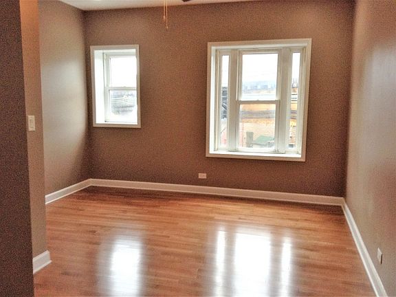 5th image of 2218 N California Ave #2