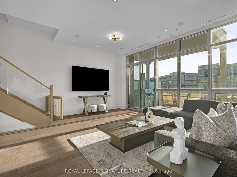 3736 Mangusta Ct — Photo 4