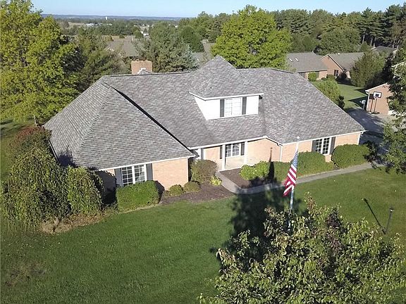 5th image of 198 Pine Tree Dr