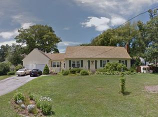 57 Farmview Dr, Cumberland, RI 02864