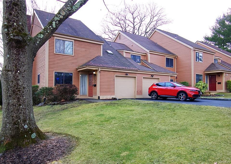 212 Treetop Crescent, Pt Chester, NY 10573 Zillow