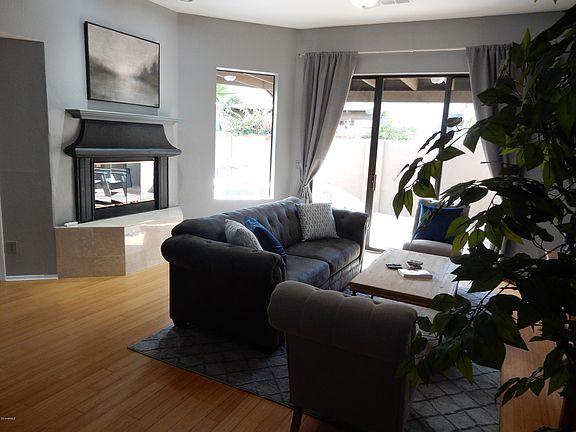 4th image of 4107 E Paradise Dr