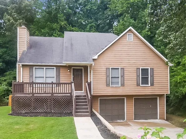 131 Aztec Way SE, Acworth, GA 30102