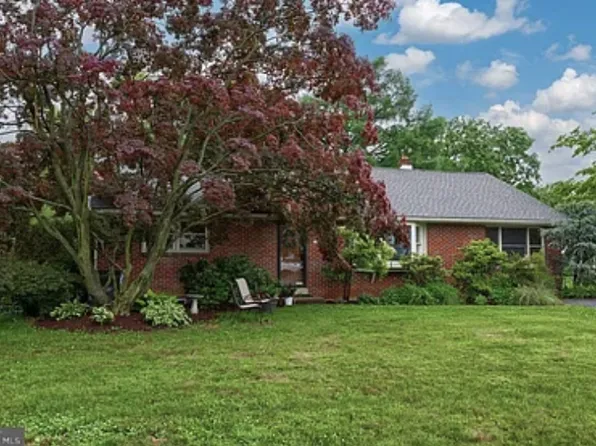 (undisclosed Address), Lancaster, PA 17601