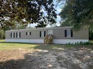 88 Lake Rosemary Cir, Defuniak Springs, FL 32433