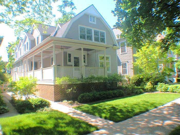 1st image of 4112 N Hermitage Ave