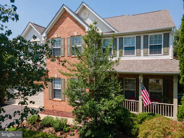 106 Exmoor Ct NW, Leesburg, VA 20176