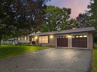 5 Medina Sq, Georgina, ON L4P1E1