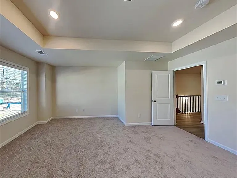 61 Dewey Rd — Photo 10