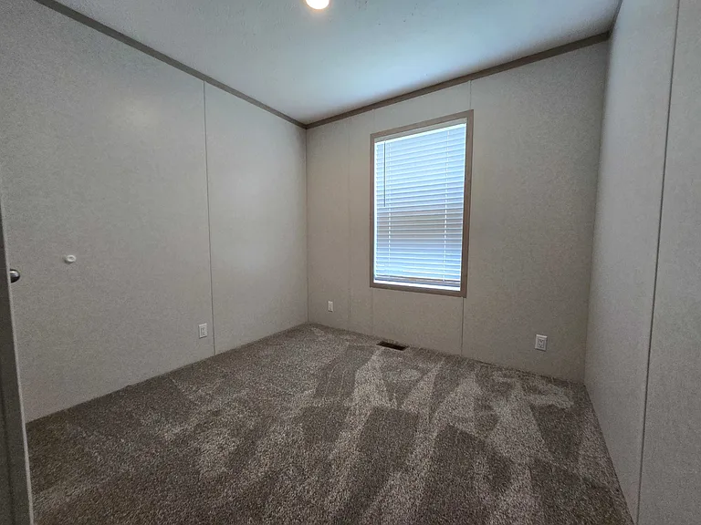 29800 Guilford Cir #288 — Photo 18