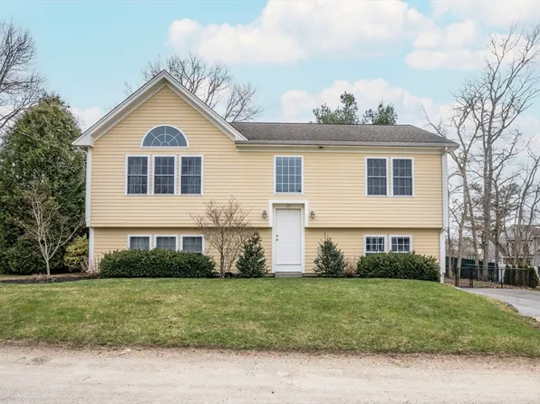 40 Avery St, New Bedford, MA 02745