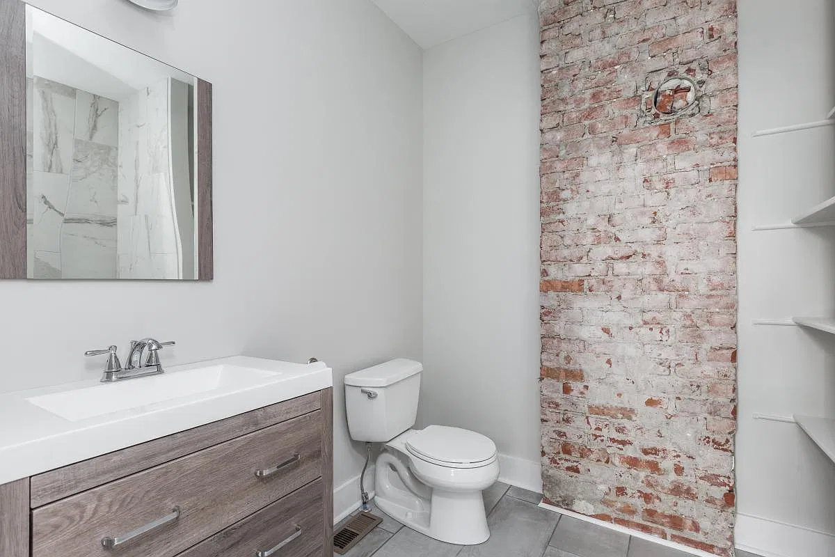 2 bed, 1274 sqft, $1,795 — Photo 2