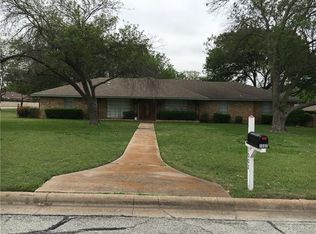 1002 Greenwood Pl, Duncanville, TX 75137