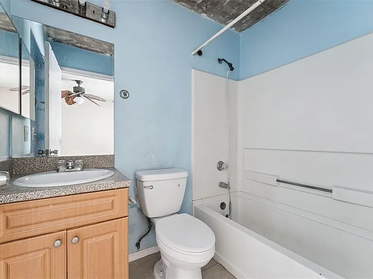 3651 N Goldenrod Rd #110 — Photo 18