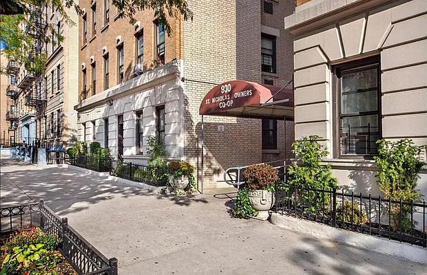 Rented by Camelot Realty Group | media 10