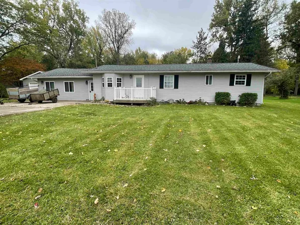 601 W River Rd, Kawkawlin, MI 48631