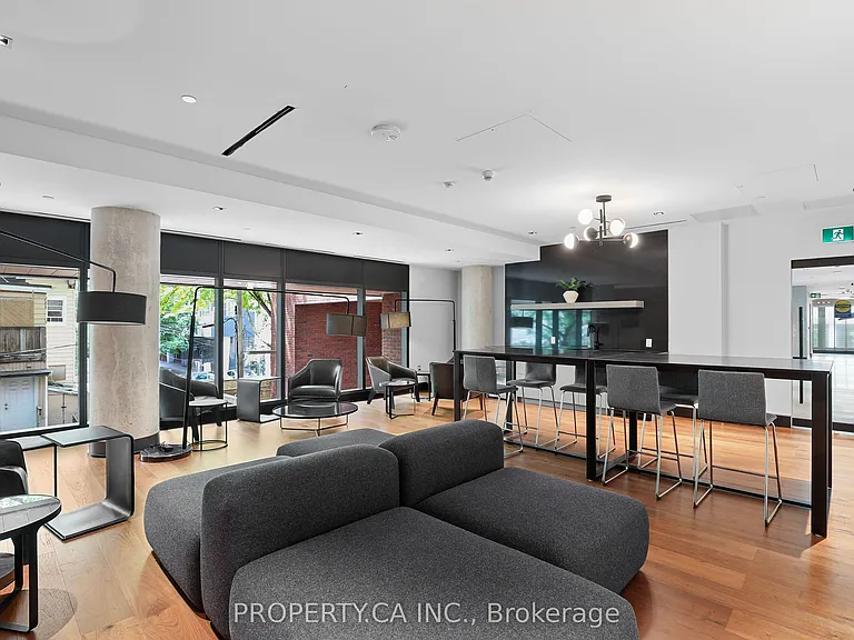 501 Adelaide St W #303 — Photo 30