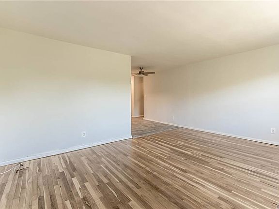 4th image of 15325 88th St APT 4A