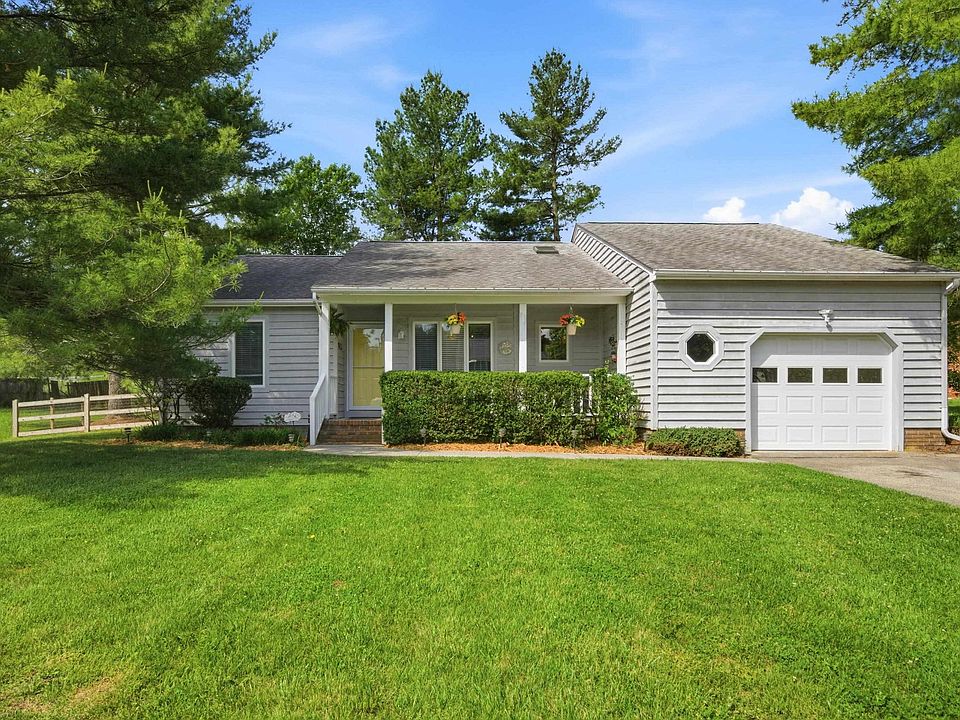 1st image of 1337 Mockingbird Dr