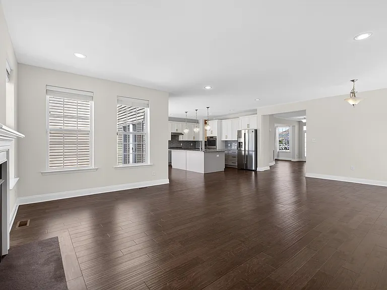 2707 Henry Moore Ln — Photo 10