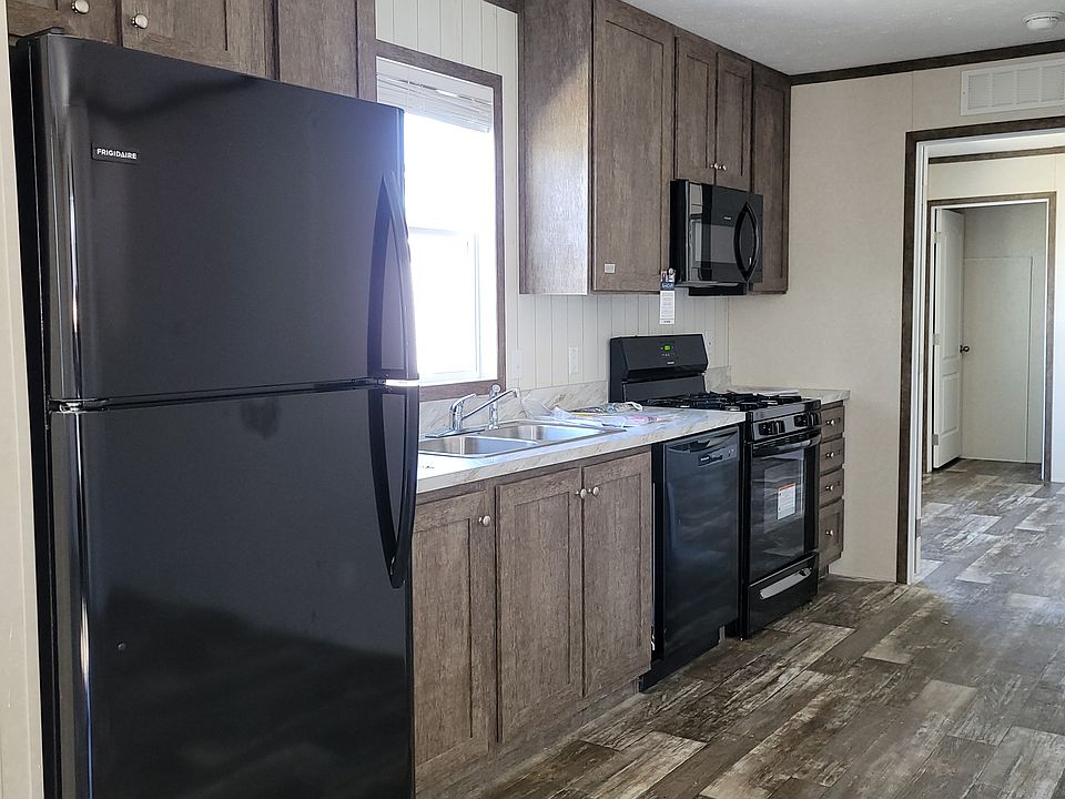 1st image of 38000 Le Chateau Blvd #538