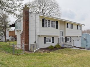 18 Gardner Ave, Newton, NJ 07860