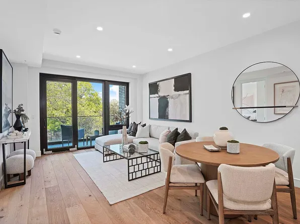 76 Congress St #3B, Brooklyn, NY 11201