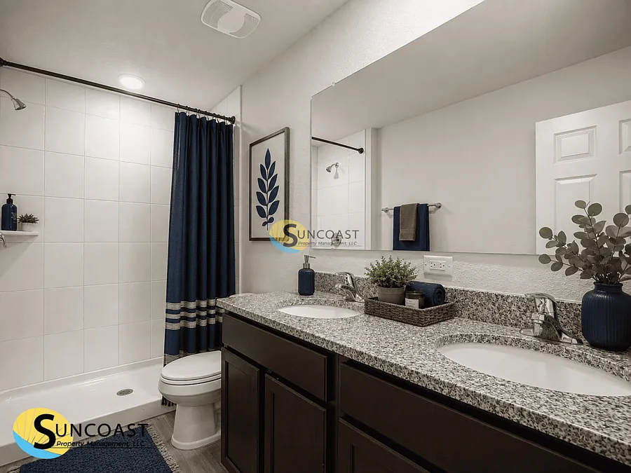 Modern 2-Bedroom Villa in Pine Lakes! — Photo 3