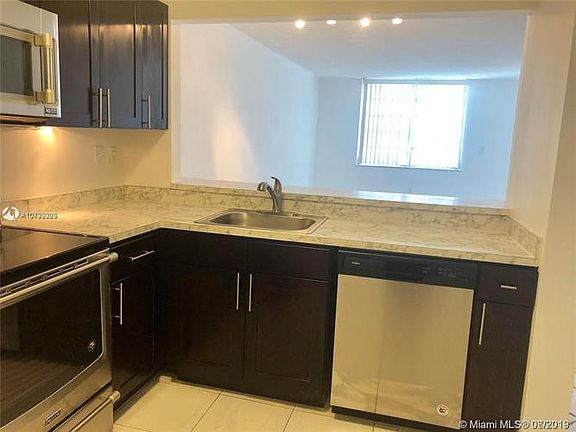2nd image of 1250 NE 125th St APT 308C