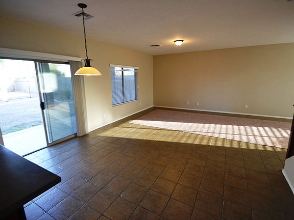 5th image of 39249 N Zampino St