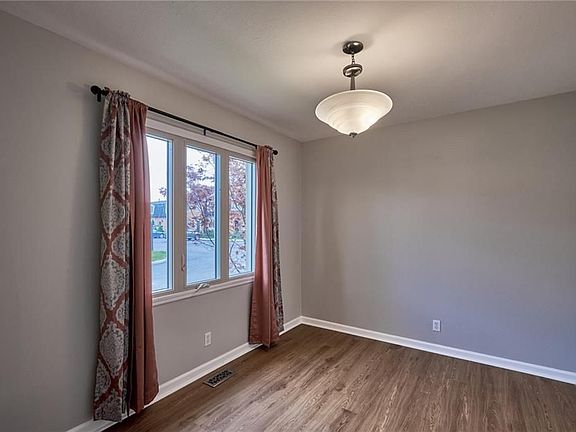 5th image of 8502 Canterbury Sq W
