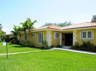 826 Benevento Ave, Coral Gables, FL 33146
