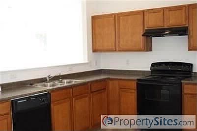 2nd image of 3208 Piedmont Dr