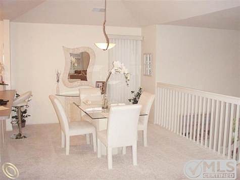 Dining Room.JPG