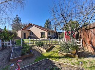 9989 Meadowtree Ct, Elk Grove, CA 95624