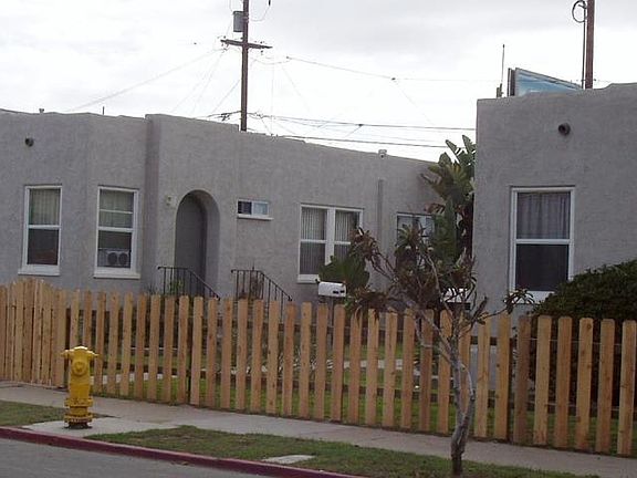 2nd image of 5031 Lotus St
