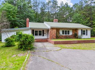 240 Midland Rd, Southern Pines, NC 28387