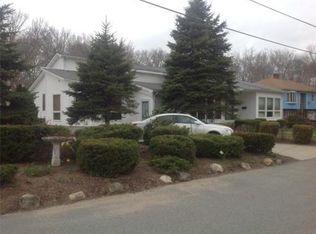252 Rogers St, Dartmouth, MA 02748