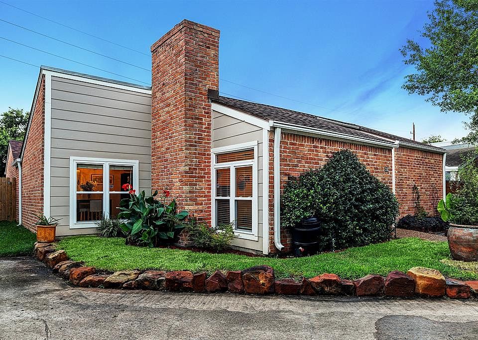 1st image of 12800 Briar Forest Dr Unit 65