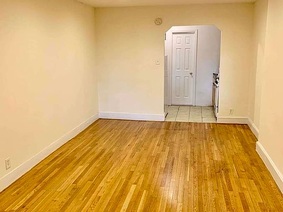 5th image of 47 W 87th St #1B1