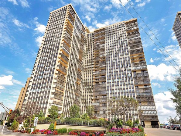 300 Winston Dr APT 1104