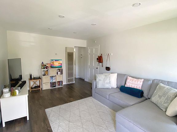 5th image of 660 S Glassell St APT 94